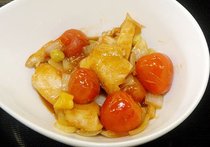 トマトと野菜とチキンの甘酢いため