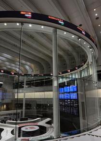 東証続伸、終値は５万７５０円