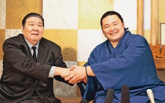 朝乃山「新たな歴史作る」