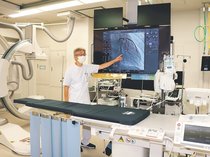 最新の血管連続撮影装置３台導入　県立中央病院、診断の精度向上へ