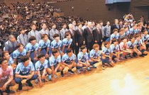 スローガンは「Ｎｏ Ｌｉｍｉｔｓ」　カターレが新体制発表