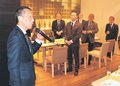会長に松井氏　中央区県人会