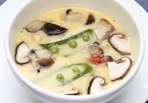 キノコとエビのフラン（洋風茶わん蒸し）