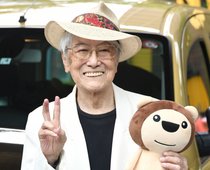 大腸がん手術の浜村淳90歳、活動再開「戻ってまいりました」