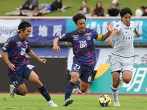 カターレ連勝ならず 札幌に0-2