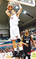 グラウジーズ終盤に力尽きる　大阪に９３－９８