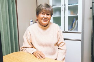 ＜争点の現場から＞選択的夫婦別姓<br />自分の名前で死にたい　旧姓使用法制化動き