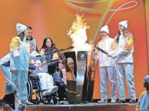 パラ聖火リレー開始