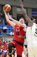 グラウジーズ競り勝つ　三河に９５－９２