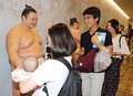 朝乃山がい旋　富山で大相撲夏巡業