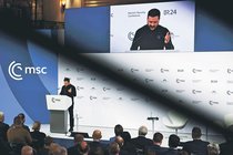 米ロ高官 近く和平交渉　ウクライナ侵攻、２月下旬に首脳会談か