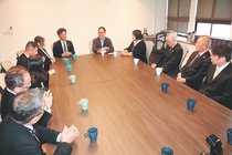 台湾訪問の氷見市長「氷見高と交流促進を」　中山大も歓迎