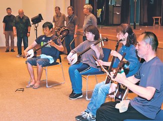 風の盆本番へ技術磨く　富山・八尾で定例温習会