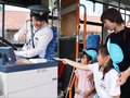 路線バス乗れたよ　立山の保育園児、富山地鉄社員に利用法やマナー教わる