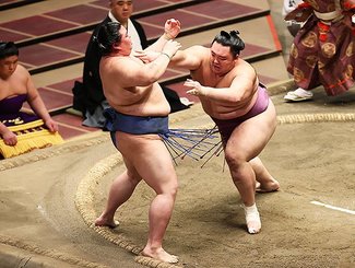 朝乃山白星、優勝ならず　７月場所千秋楽