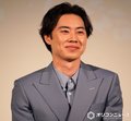 戸塚純貴、俳優業で”怖くなる瞬間”語る　大根仁氏は『地面師たち』でゾーンに入る