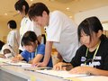 アニメ作り楽しいね　南砺のピーエーワークスで小中学生ら作画体験