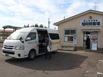 県営渡船、タクシーで代替　射水で社会実験始まる