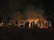 富山・八尾で物置全焼