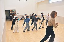 Ｋ－ＰＯＰで踊れて楽しい　富山市立中央児童館でダンス教室