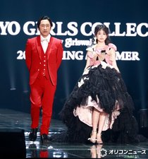 【TGC】カジサック＆梶原叶渚、イベント初親子共演で涙こらえる「結婚式だったっけ？」　相方・西野亮廣の語りで登場