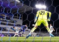 町田、江原に勝ち８強入り