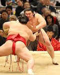 朝乃山Ｖ逃すも１０勝　大相撲春場所