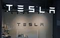 米テスラ株、１５％超下落