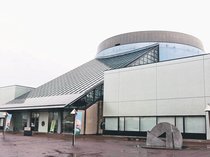 ＜市制２０年　次代へ　射水市長選・市議選９日告示＞（下）公共施設再編<br />地域の理解、壁高く／迫る耐用年数、存廃判断へ