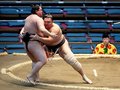 朝乃山、危なげなく２連勝　大相撲春場所４日目