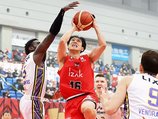 富山-SR渋谷 第1Q、シュートを狙う富山の伊藤