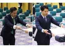 田畑・古井氏に当選証書　衆院選比例 付与式