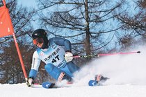 松井（雄山）男子大回転７９位　全国高校スキー