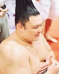 ２場所連続大関撃破　朝乃山「集中して前に出た」　