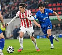 鈴木唯人は後半途中交代