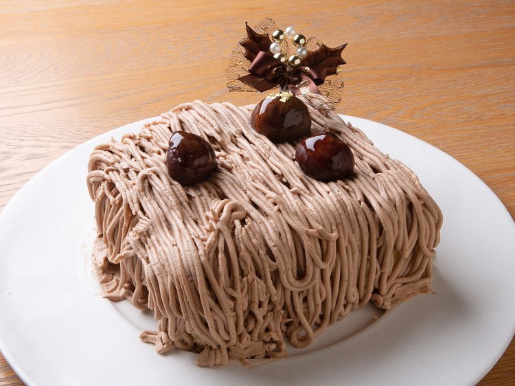 高級モンブラン・高さ8.5cmのクリスマスケーキ！【③富山のXマスケーキ
