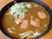 高岡と言えばこの味！　吉宗の「カレーうどん」【地元愛されメシプラス】