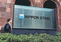 トランプ氏、日鉄のＵＳスチール買収反対表明　１２月期限の審査に圧力