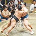 朝乃山速攻相撲で５勝１敗　秋場所６日目