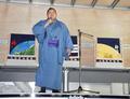 横綱・大の里に化粧まわし贈呈