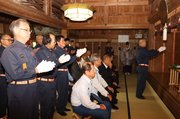 １００年前に発生した井波大火に合わせ、防火祈願をする関係者