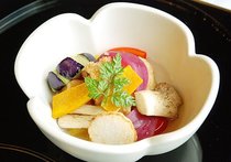 サケと秋野菜の南蛮漬け