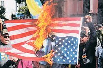 反米と強権、維持か転換か　ベネズエラ民主化不透明