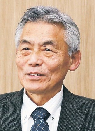 けさの人<br />県彫刻家連盟委員長に就いた島田見根夫（しまだ・みねお）さん