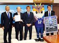 新シーズンへ意気込み語る　カターレ監督ら県庁訪問