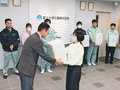 社員の子どもにランドセル贈る　上市の富士化学工業が新制度