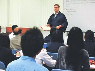 ヘルンさんの世界＜２＞　愛ある授業で生徒に人気<br />お雇い英語教師／富山八雲会・牧野美知子