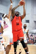 グラウジーズ勝利　広島に８４－７６
