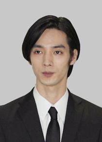 俳優の清水被告、大麻所持認める