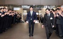 福井・石田知事が初登庁